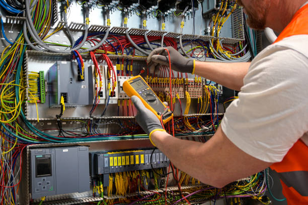 Best Licensed Electrician  in Morristown, IN